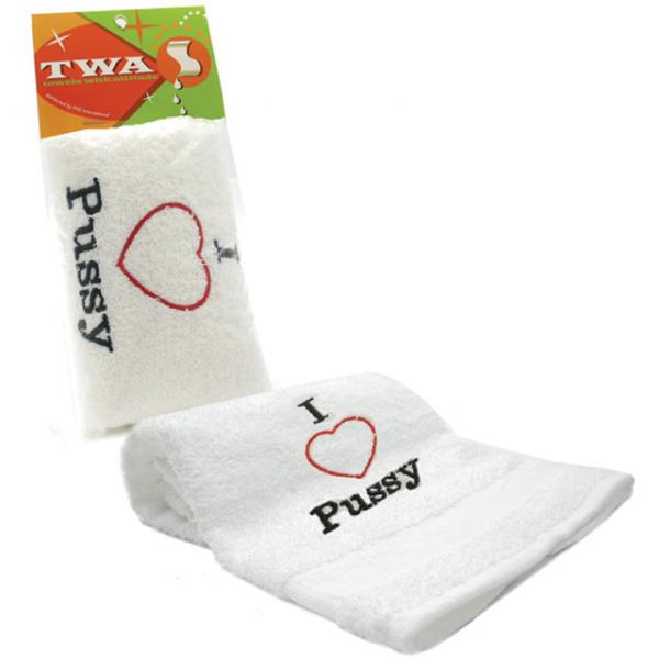 Towels With Attitude - I Heart Pussy - The Blissful Gypsy - 